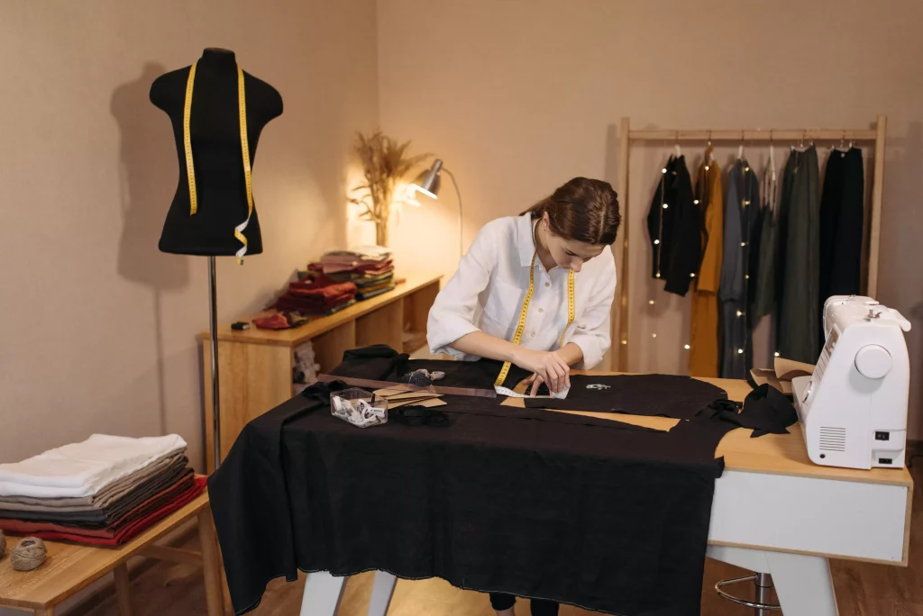 Les 10 meilleurs ateliers de couture sur Toulouse atelier de retouches vêtement
